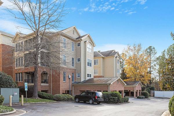 714 W Barbee Chapel Road #Unit 714, Chapel Hill, NC 27517