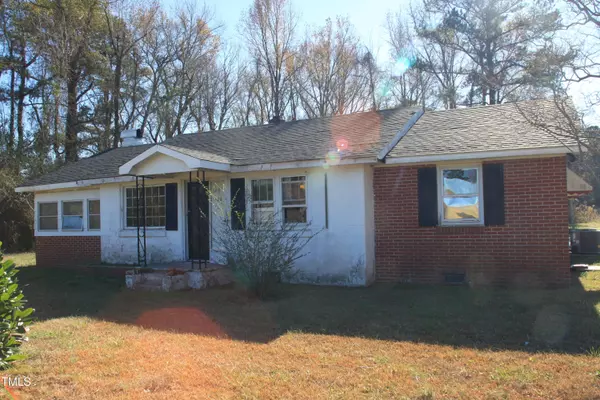 868 Smith Road, Maysville, NC 28555