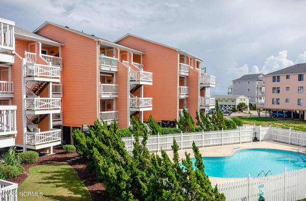 1615 Carolina Beach Avenue #Apt E2, Carolina Beach, NC 28428