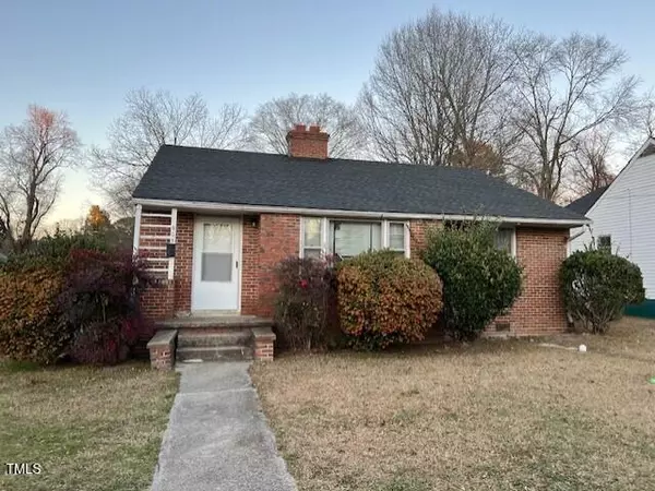 605 E Montgomery Street, Henderson, NC 27536