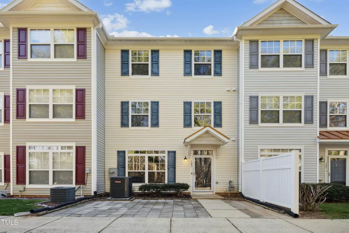 Raleigh, NC 27614,2225 Raven Road #107