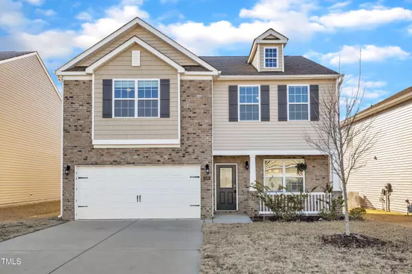 349 E Painted Way, Clayton, NC 27527