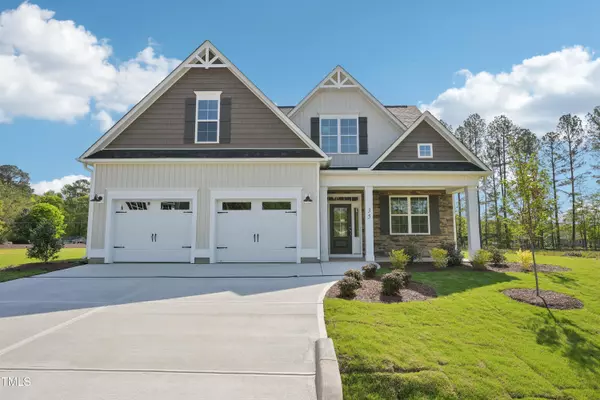35 Hewitt Wds Drive, Clayton, NC 27527