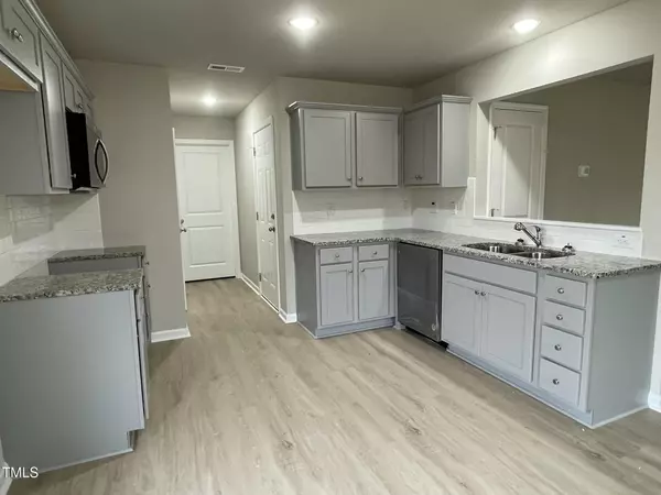 Benson, NC 27504,209 Constellation Court