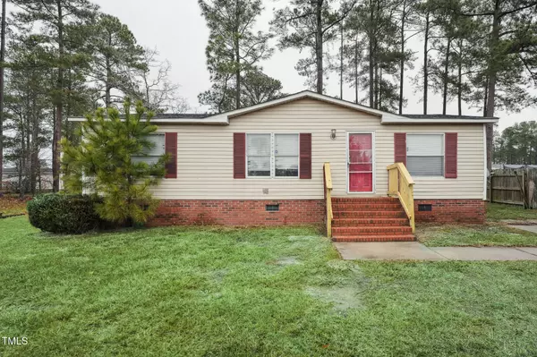 44 Plymouth Court,  Spring Lake,  NC 28390