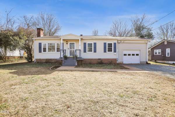 85 W Cornwallis Street, Pittsboro, NC 27312