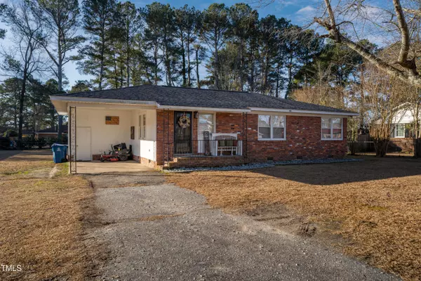 108 Beale Street, Dunn, NC 28334