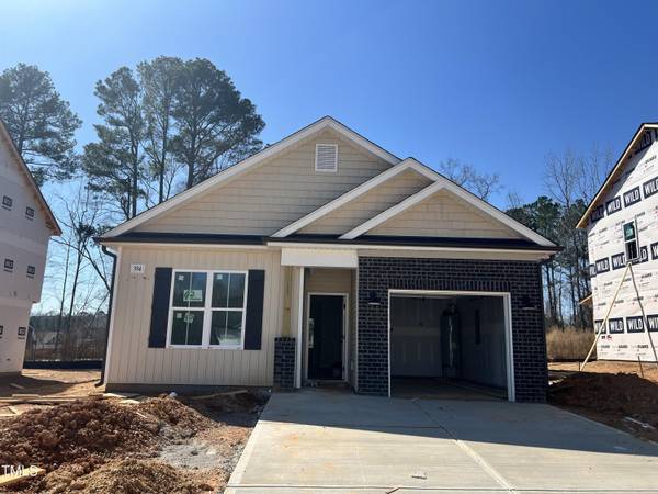 394 Maidenhair Place, Clayton, NC 27520