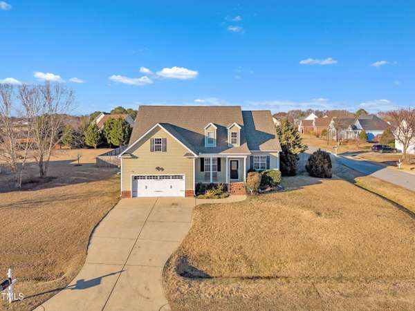 8116 Hartwood Glen Circle, Willow Springs, NC 27592