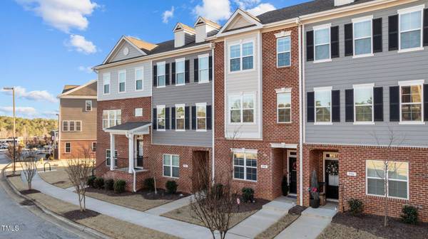 978 Gateway Commons Circle, Wake Forest, NC 27587