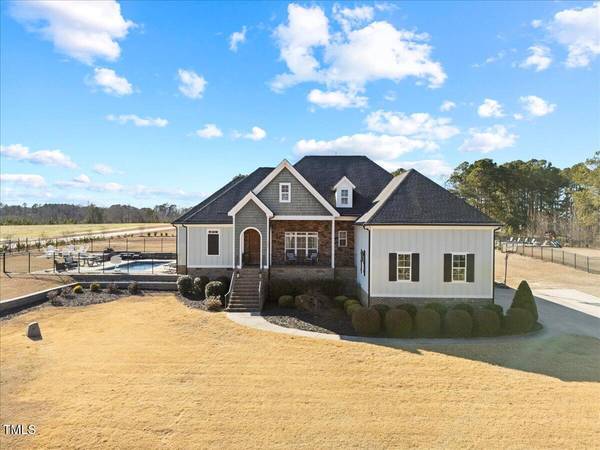 3805 Barberry Lake Court, Fuquay Varina, NC 27526