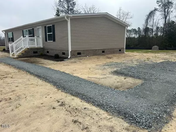 3356 N Mccullen Road, Faison, NC 28341