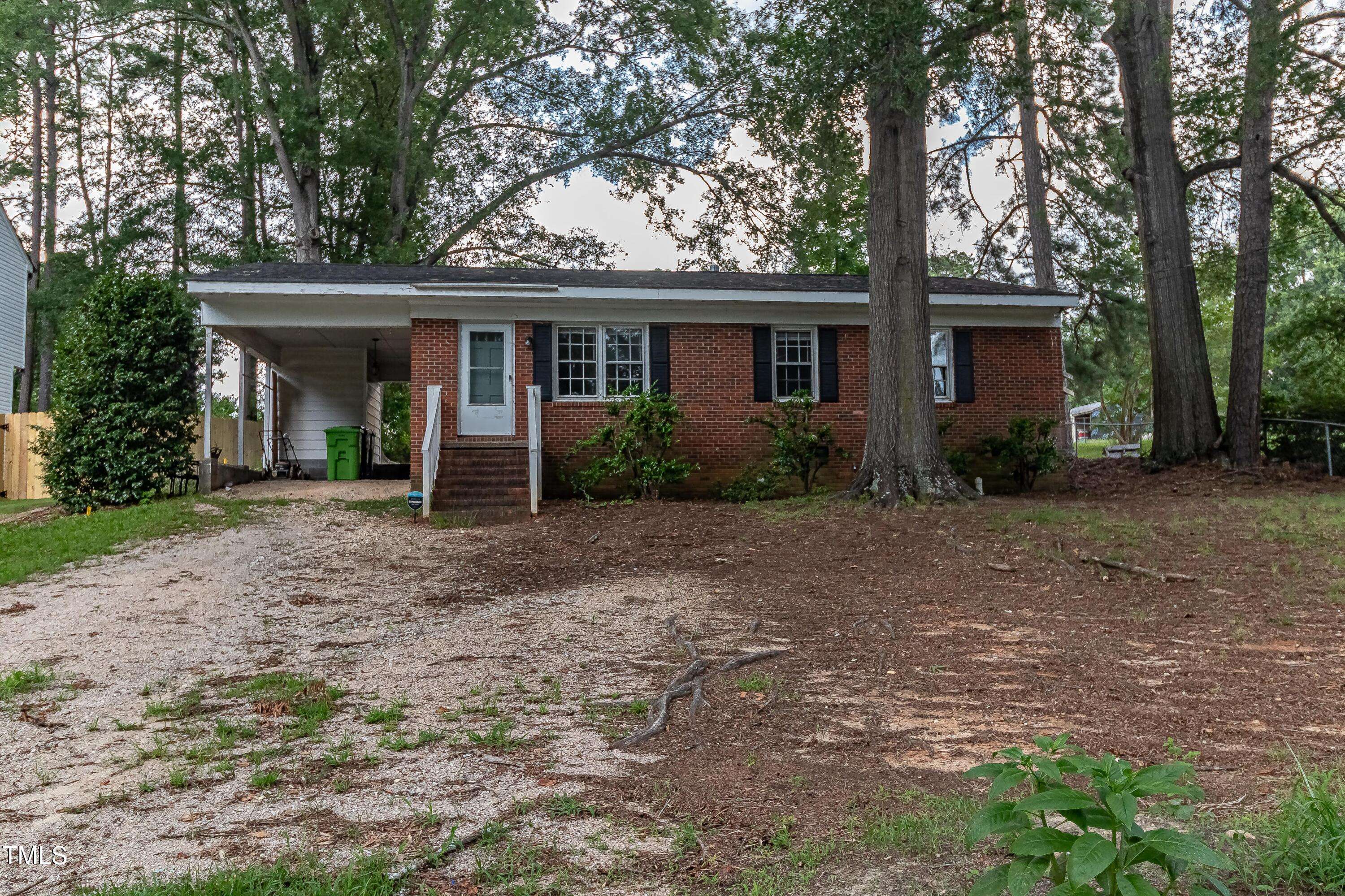 3429 Dogwood Drive, Raleigh, NC 27604