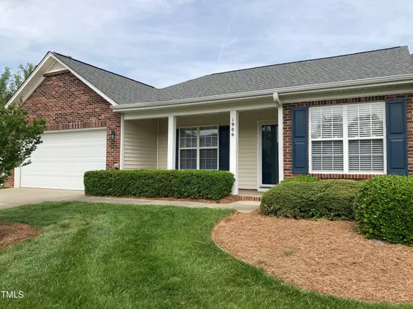 1906 Hawfields Crossing Lane,  Mebane,  NC 27302