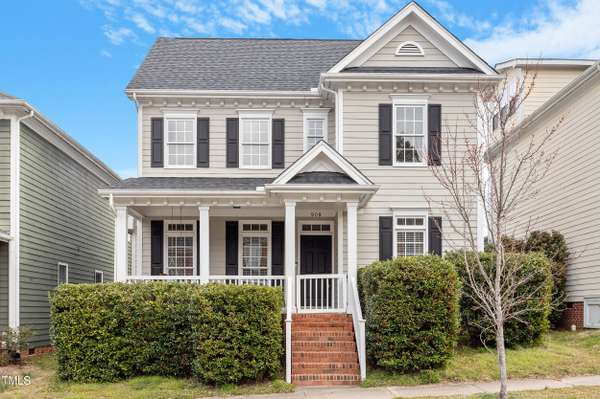 909 Edgewater Circle, Chapel Hill, NC 27516