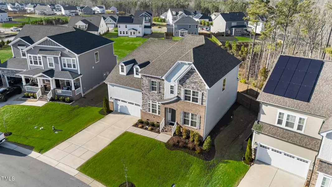 112 Ava Court, Holly Springs, NC 27540