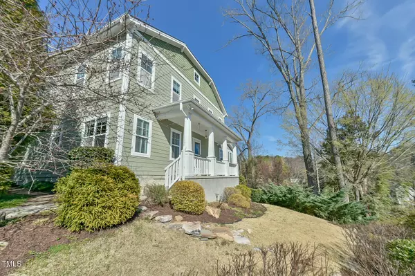 453 S Greensboro Street, Carrboro, NC 27510