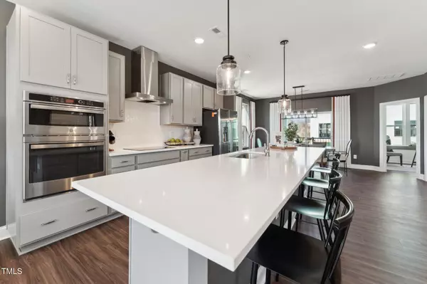 600 Hedrick Ridge Road #306, Cary, NC 27519