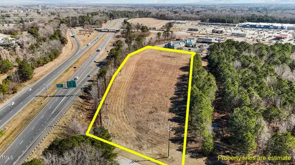 101 Market Centre Drive, Tarboro, NC 27886