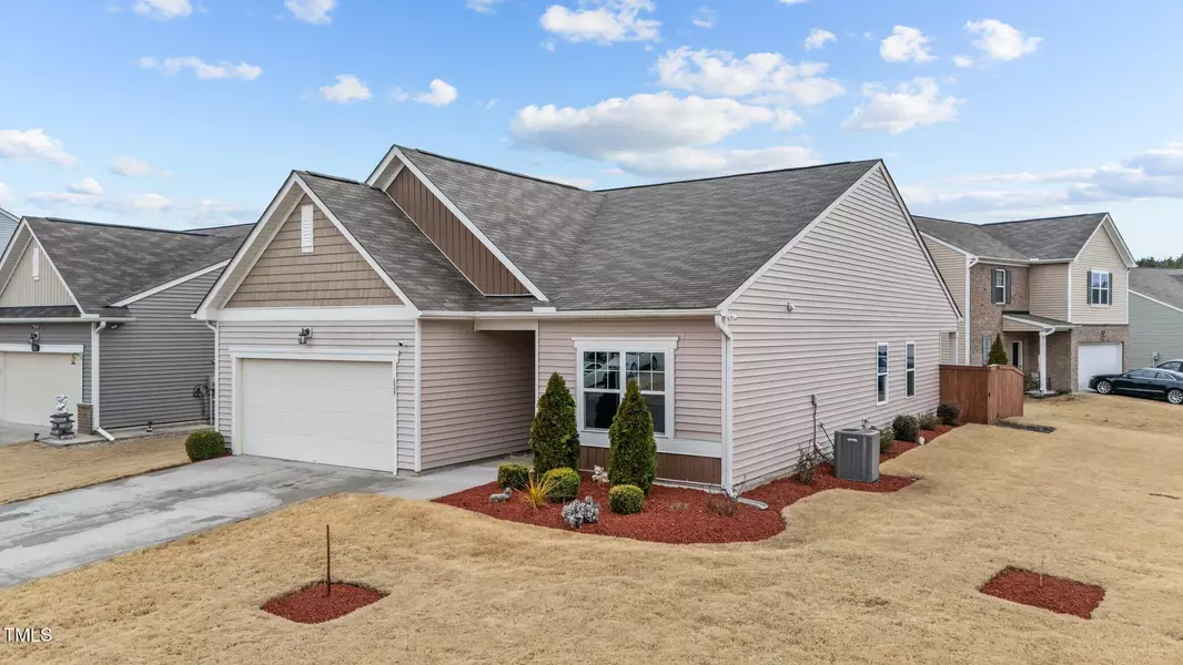 629 Kenyon Spring Drive, Zebulon, NC 27597