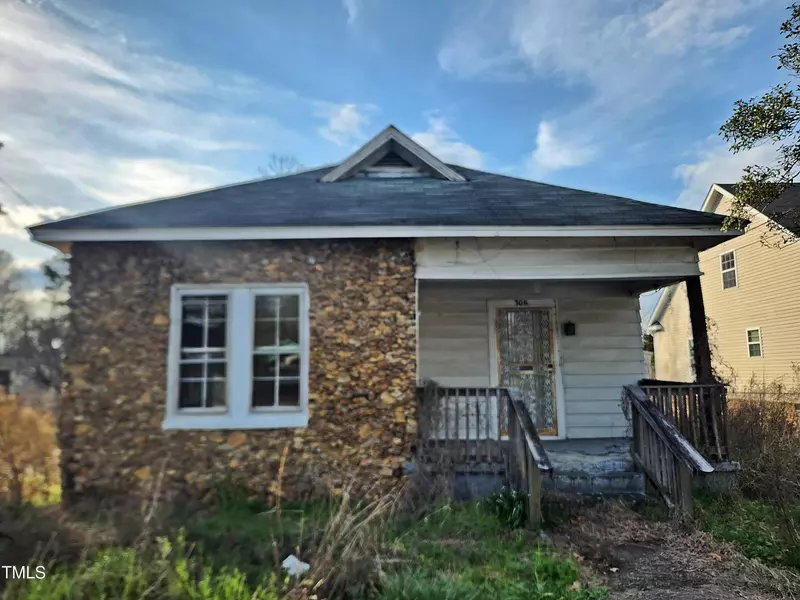 306 Martin Luther King Jr Drive, Smithfield, NC 27577