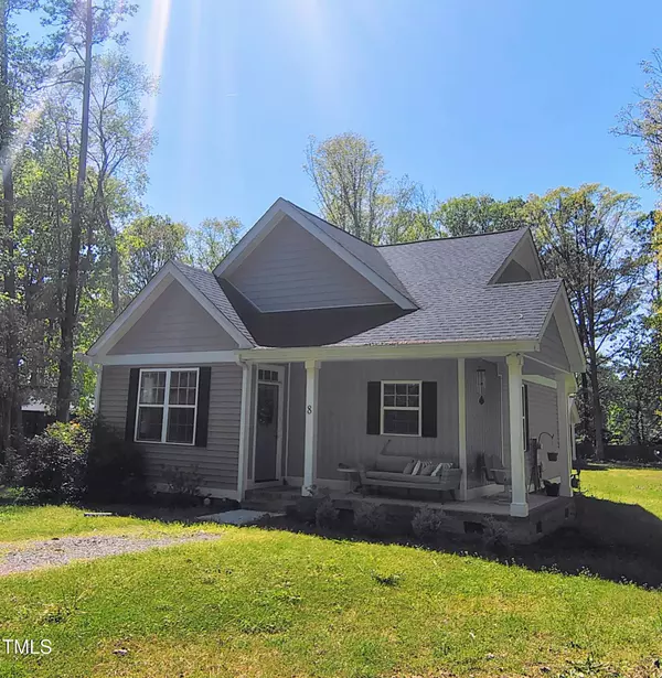 8 Elaine Circle, Durham, NC 27703