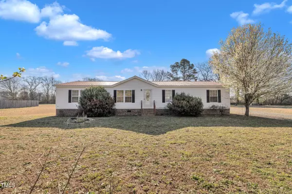 71 Oak Trace Drive, Four Oaks, NC 27524