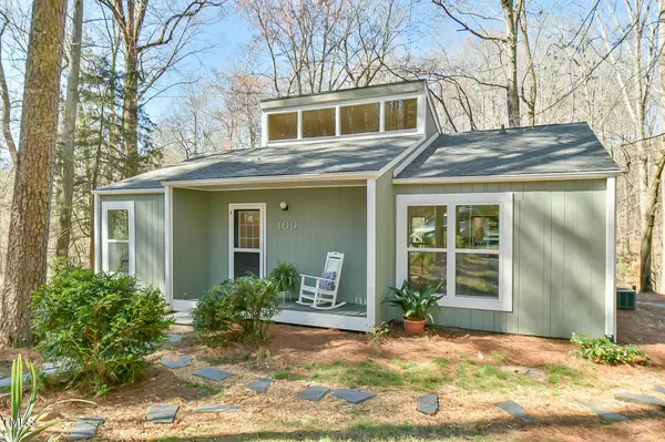 100 Briar Patch Lane, Chapel Hill, NC 27516