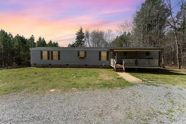 862 Thrift Road, Goldston, NC 27252