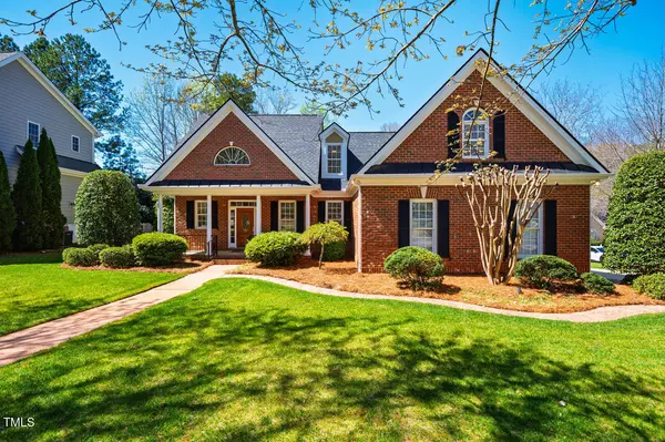 112 Cobblepoint Way, Holly Springs, NC 27540