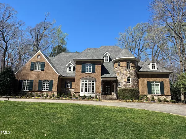 2207 Oxford Road, Raleigh, NC 27608