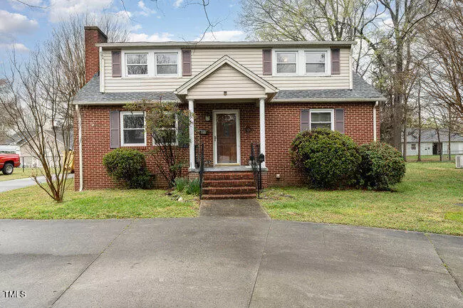 Graham, NC 27253,413 S Maple Street