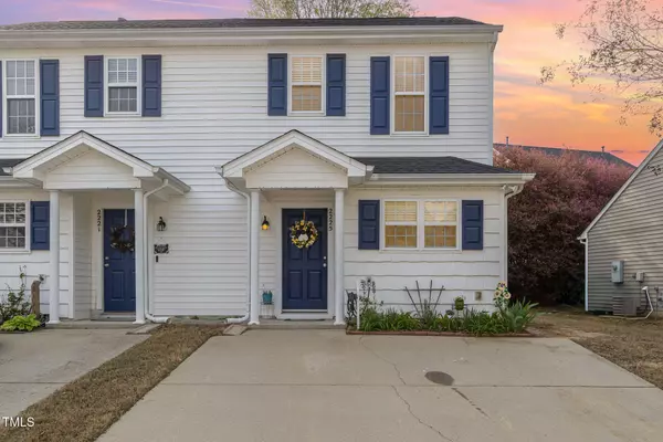 2225 Whistling Straits Way, Raleigh, NC 27604