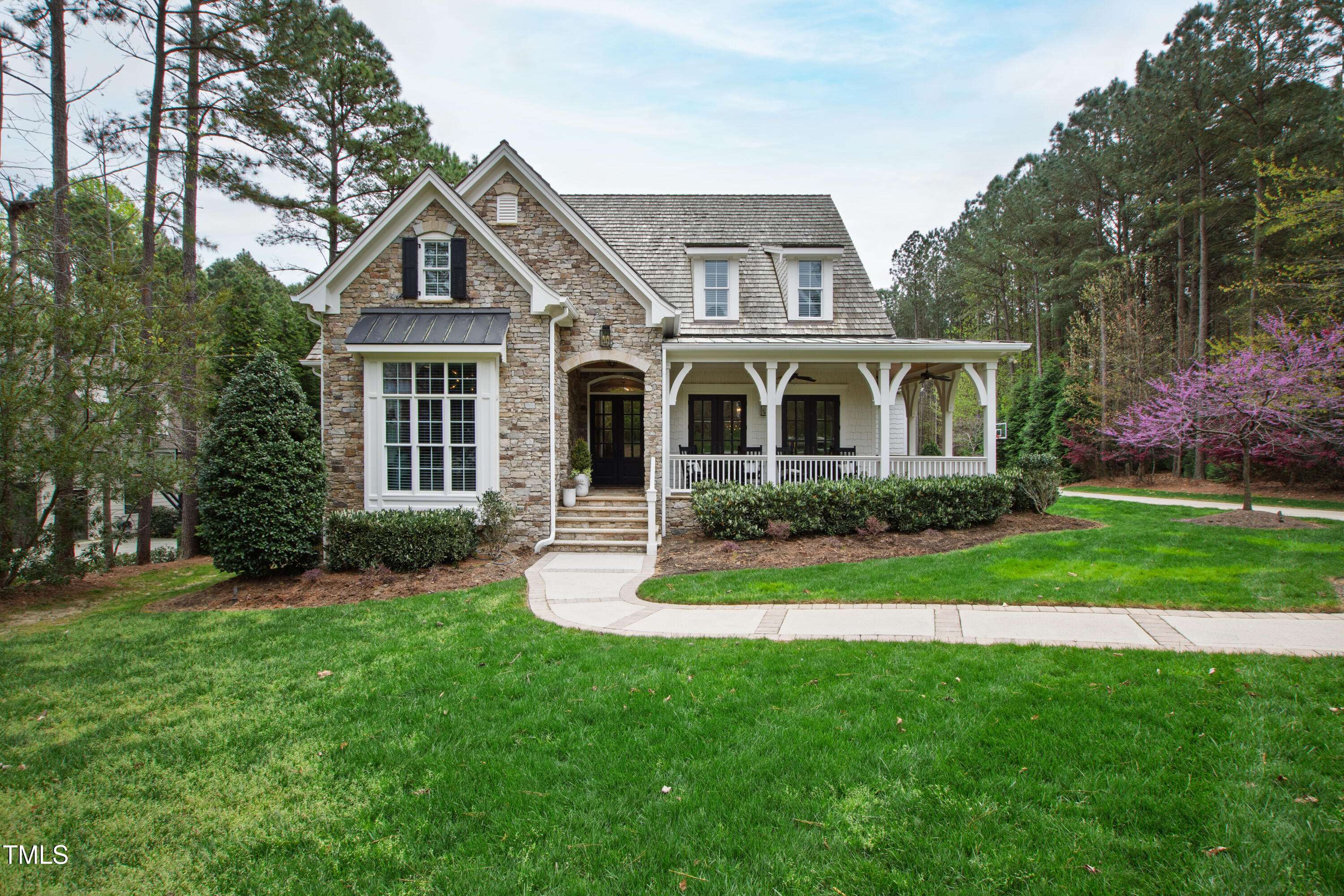 125 Dartmoor Lane, Raleigh, NC 27614