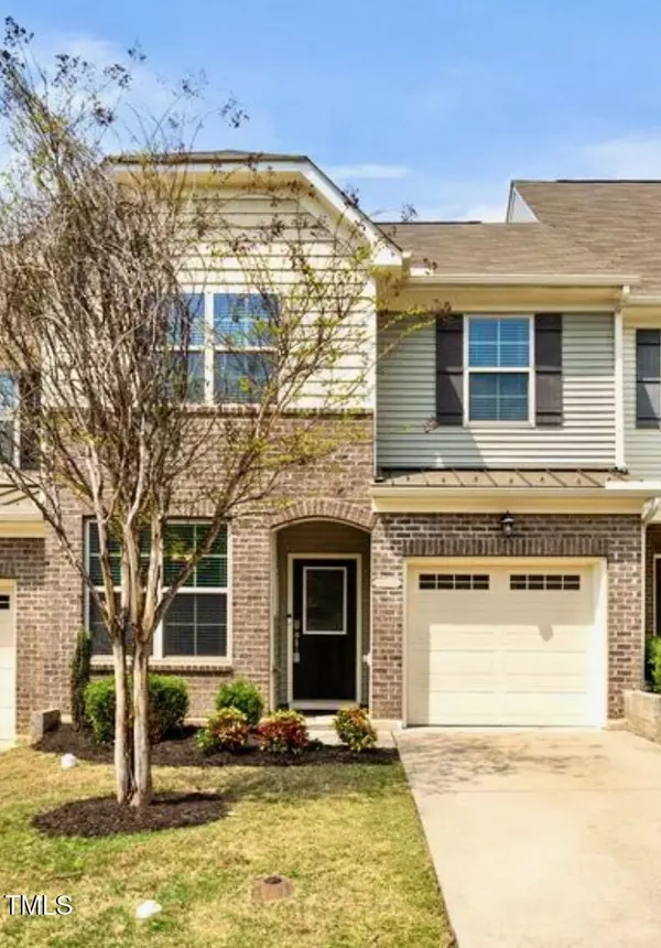 720 Davenbury Way, Cary, NC 27513