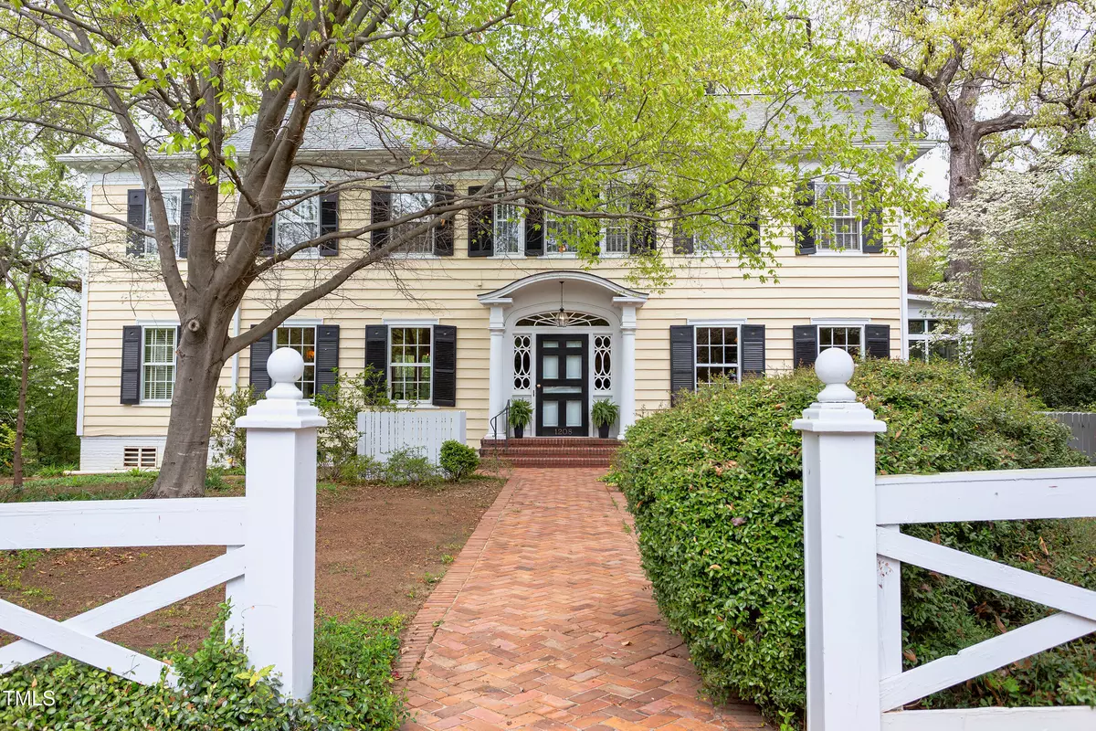Raleigh, NC 27605,1208 College Place