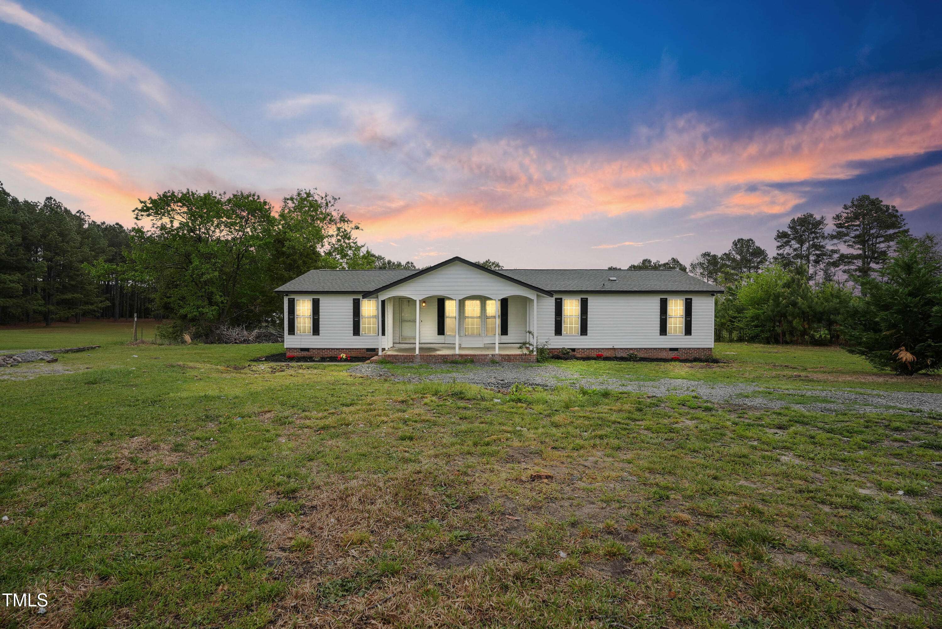 5883 S Plank Road, Cameron, NC 28326