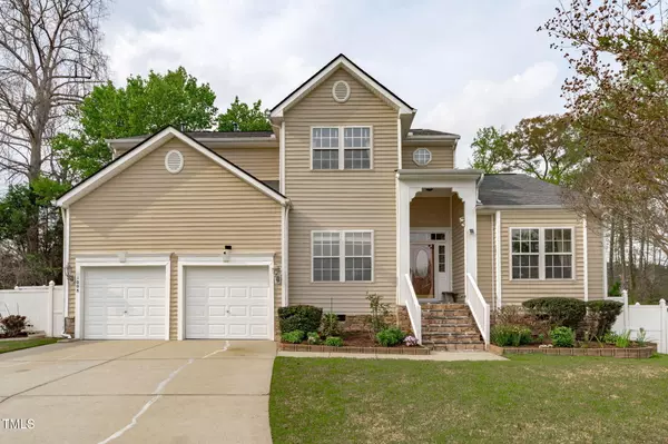 1008 Double Spring Court,  Apex,  NC 27502