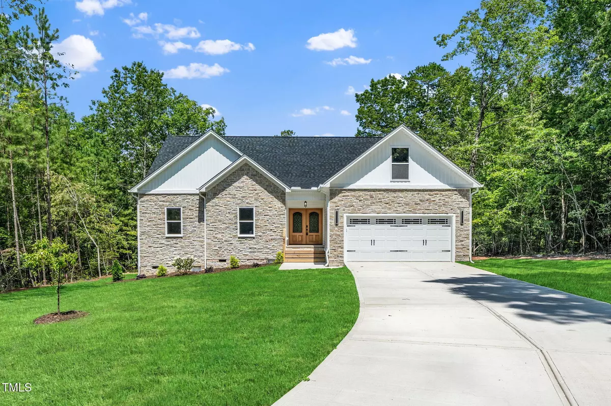 Fuquay Varina, NC 27526,42 Ponchartrain Street