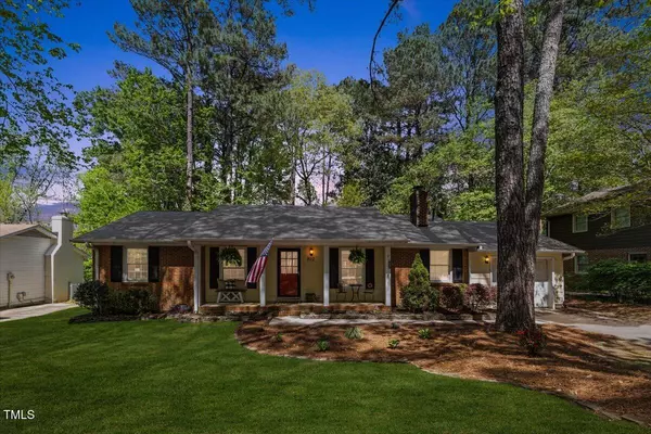 812 Northclift Drive, Raleigh, NC 27609