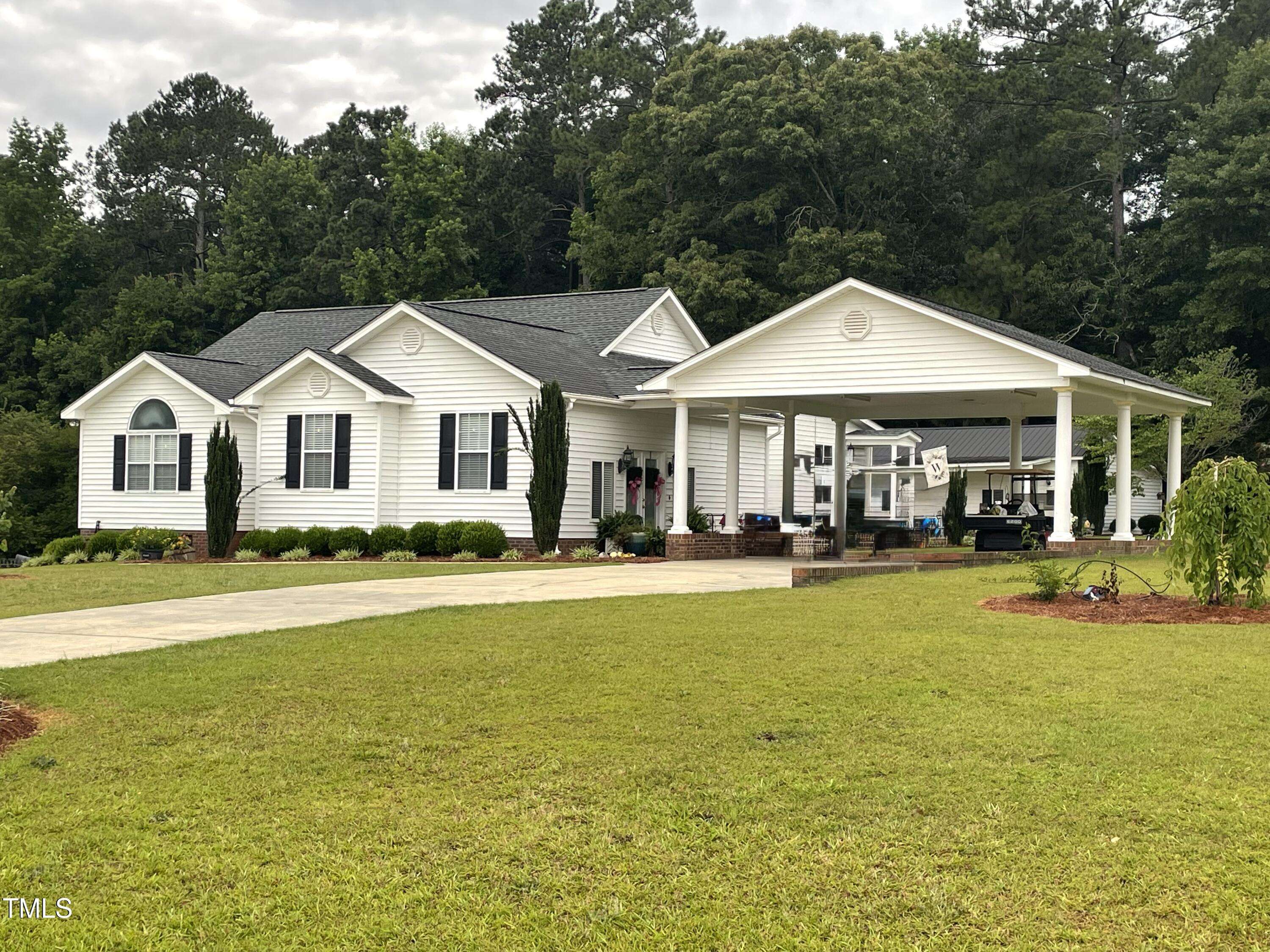 132 Crystal Place, Benson, NC 27504