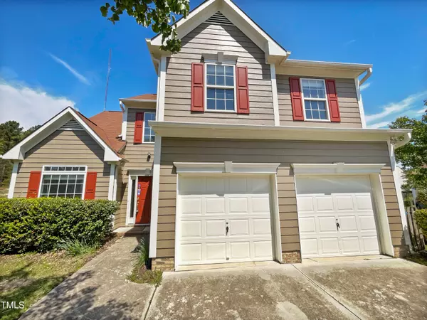 10 Sandy Bluff Court, Durham, NC 27703