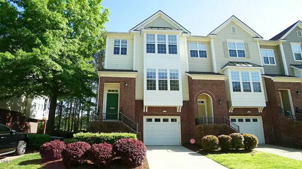 4517 Pale Moss Drive, Raleigh, NC 27606