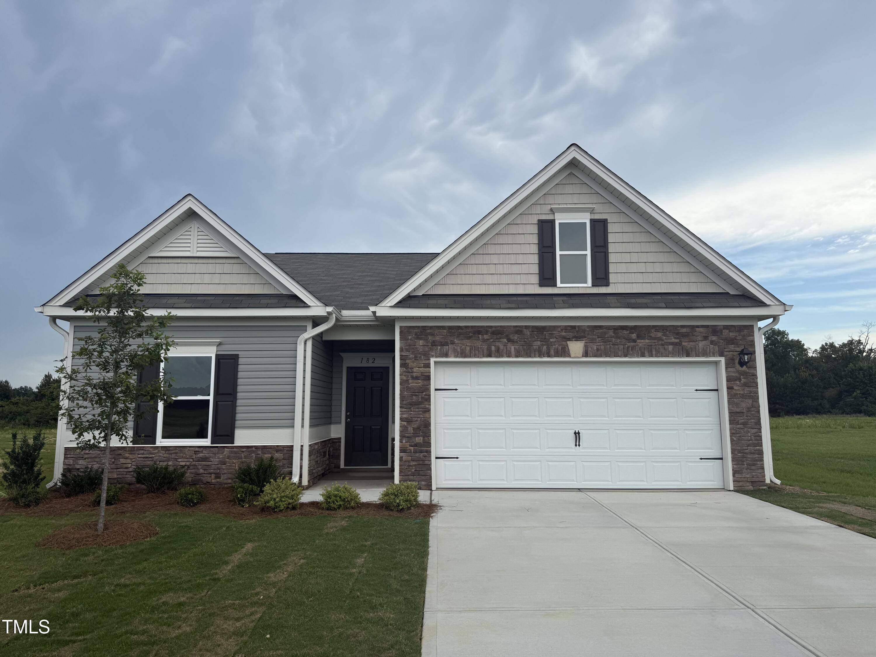 182 E Victory View Terrace, Smithfield, NC 27577