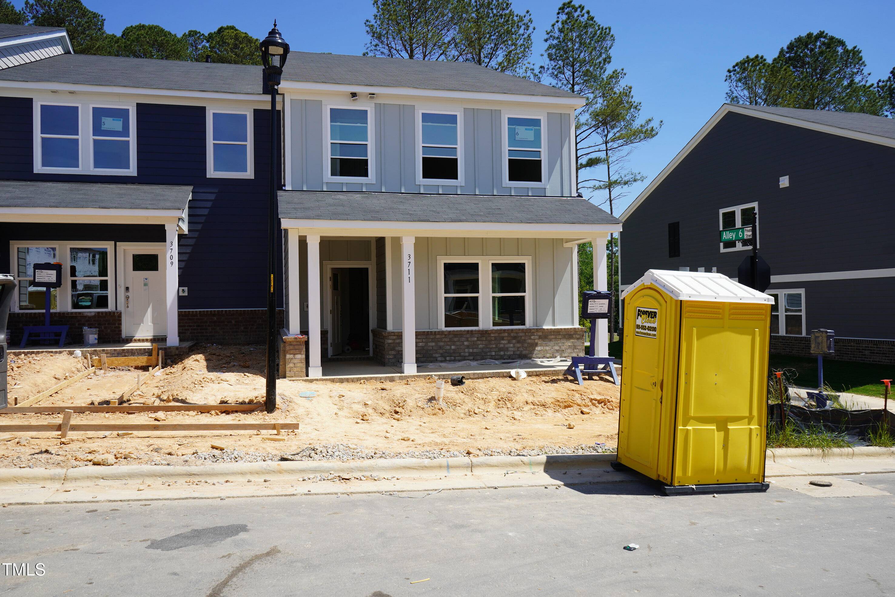 3711 Rosebush Drive, Zebulon, NC 27597