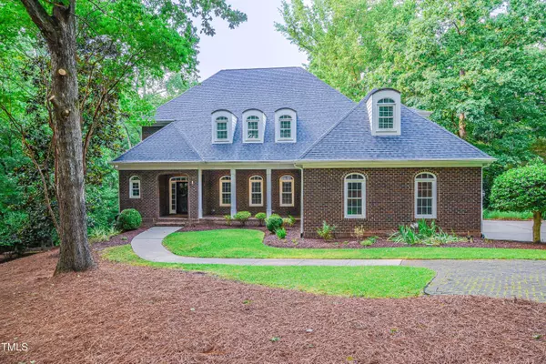 5504 Spring Bluffs Lane, Raleigh, NC 27606