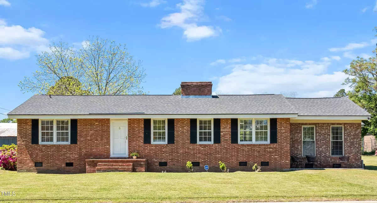 Pinetops, NC 27864,308 S 2nd Street