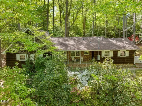 203 Wood Circle, Chapel Hill, NC 27514