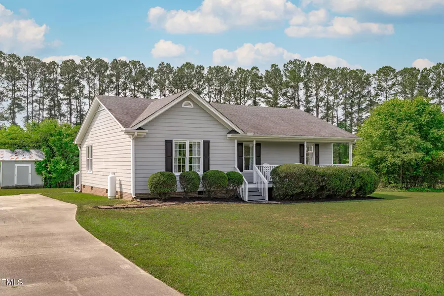 205 Twin Oaks Drive, Angier, NC 27501