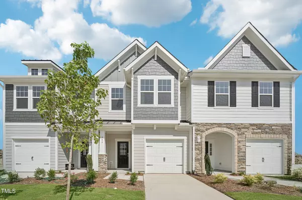 908 Kensley Grove Lane ##68, Fuquay Varina, NC 27526